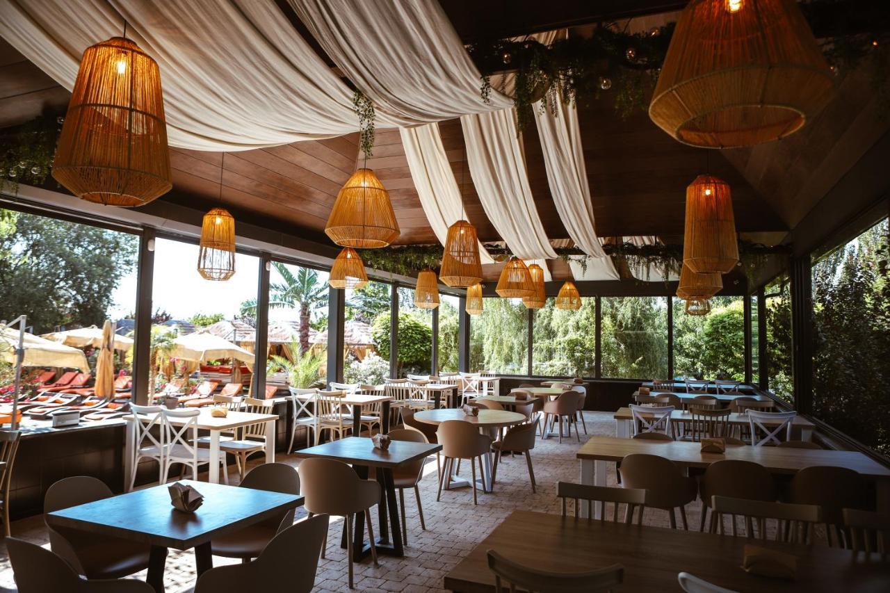 Cross Resort Hotel Yerevan Exterior photo