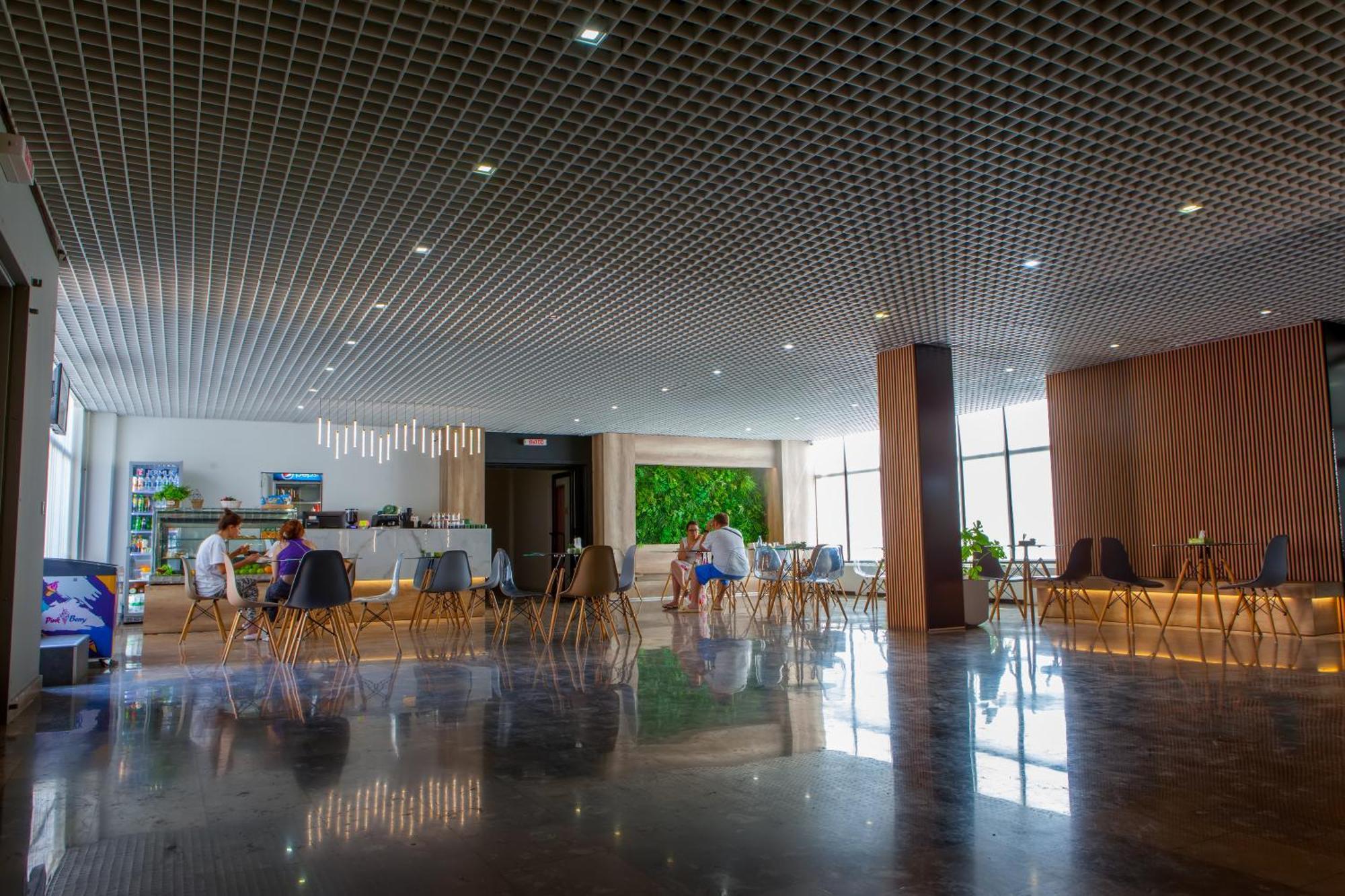 Cross Resort Hotel Yerevan Exterior photo